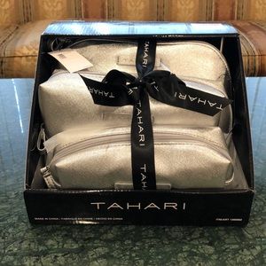 NEW Tahari 3 Piece Cosmetic Set in Silver